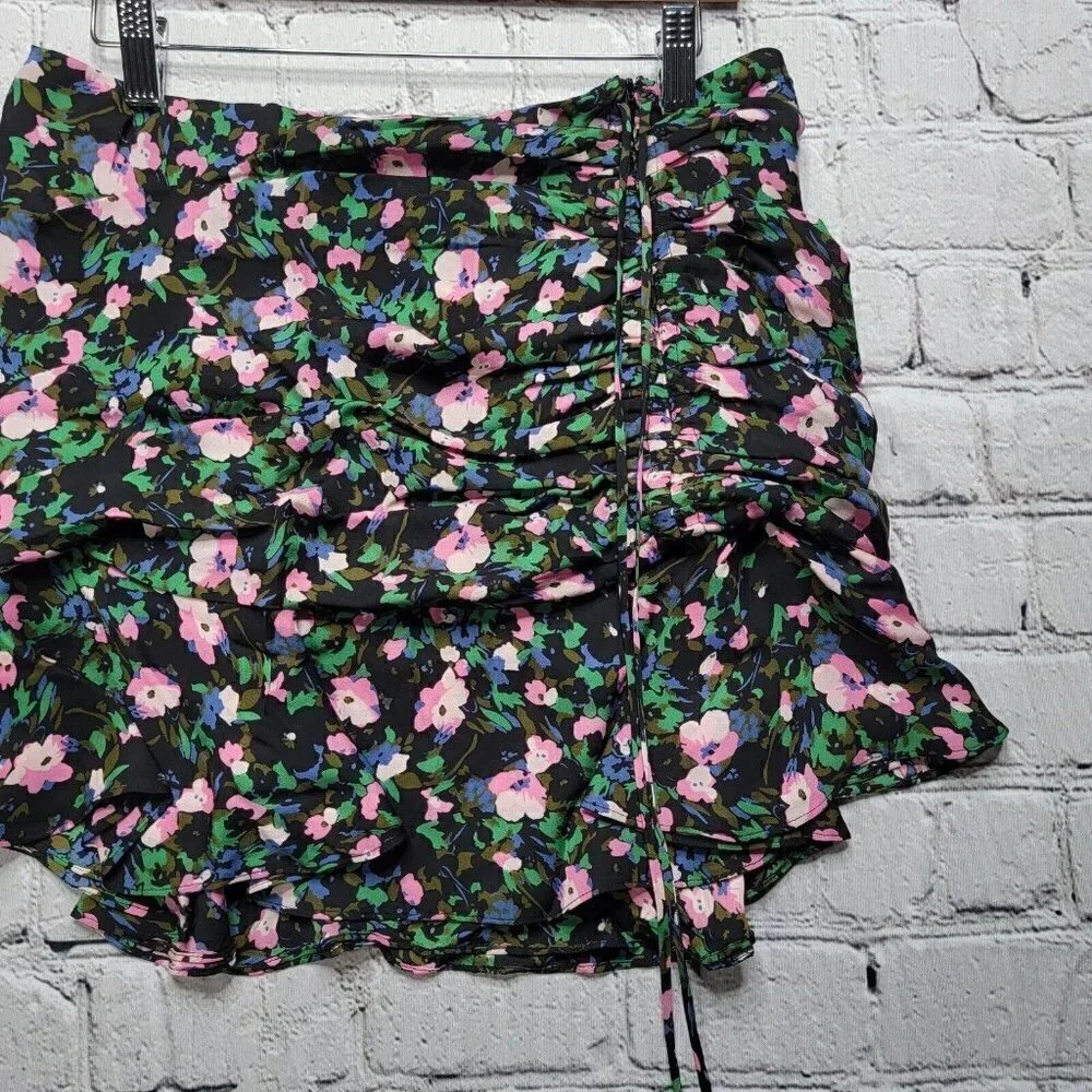 Veronica Beard Violet‎ Painted Ruched 100% Silk Mini Skirt Size 8